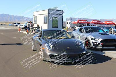 media/Nov-19-2022-Speed Ventures (Sat) [[eb5c8f9508]]/Around the Pits/Pre Grid Purple/